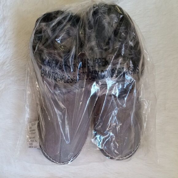 Soft Cozy Faux Fur Lined Clog Slipper (Size Small / 5-6) Grey Color ~ NEW!!! - Picture 4 of 6